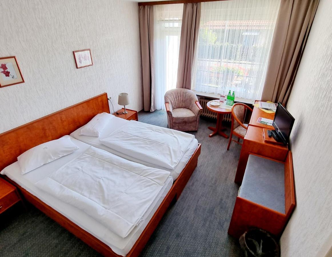 Hotel Heikenberg バート・ラウターベルク エクステリア 写真