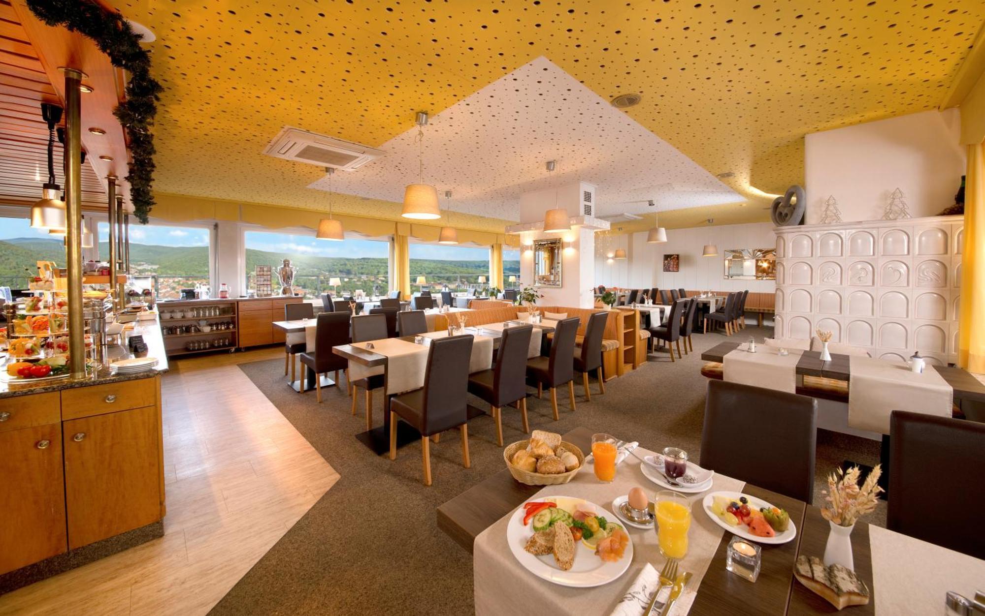 Hotel Heikenberg バート・ラウターベルク エクステリア 写真