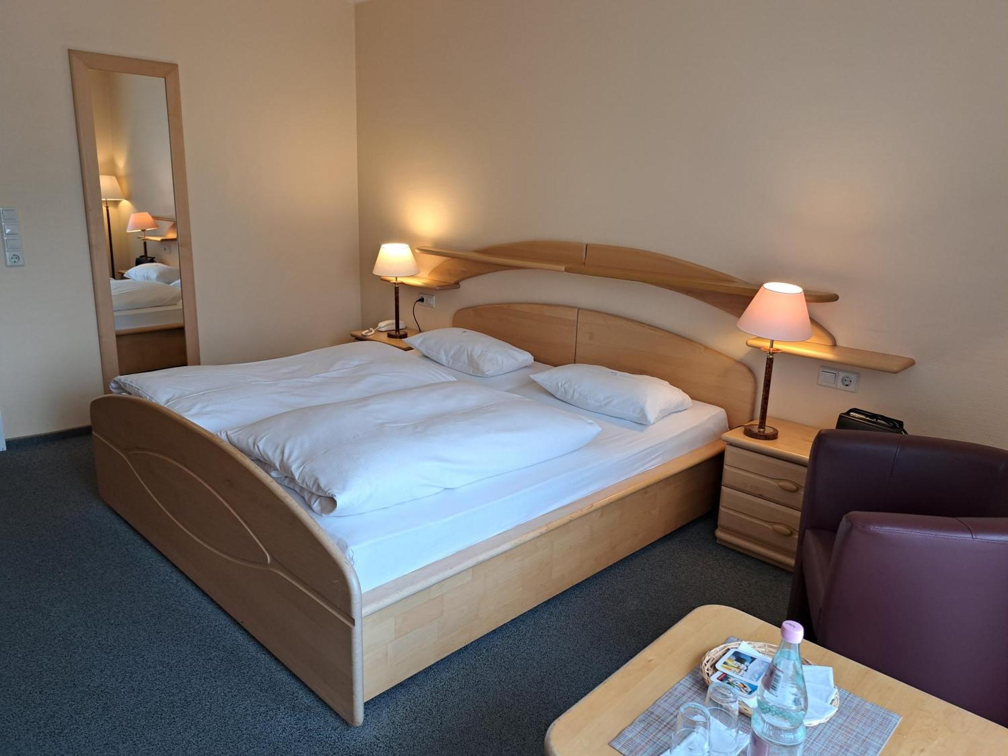 Hotel Heikenberg バート・ラウターベルク エクステリア 写真