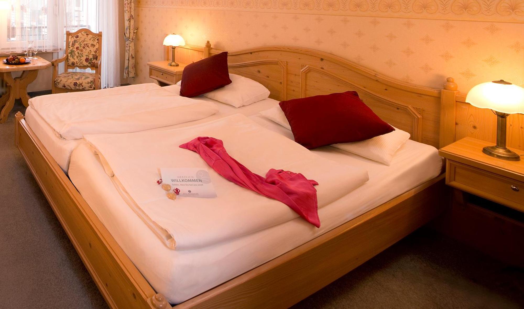 Hotel Heikenberg バート・ラウターベルク エクステリア 写真