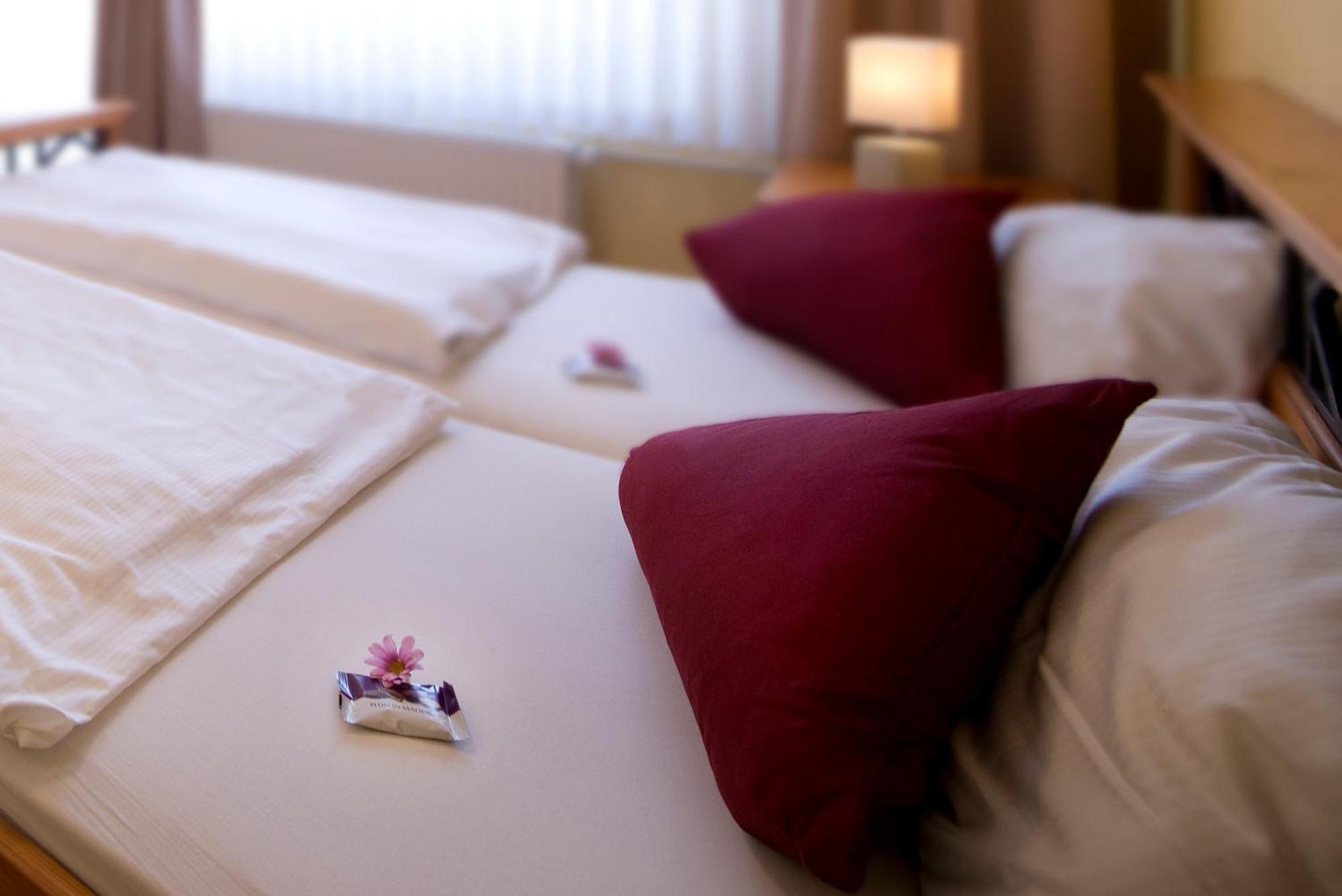 Hotel Heikenberg バート・ラウターベルク エクステリア 写真